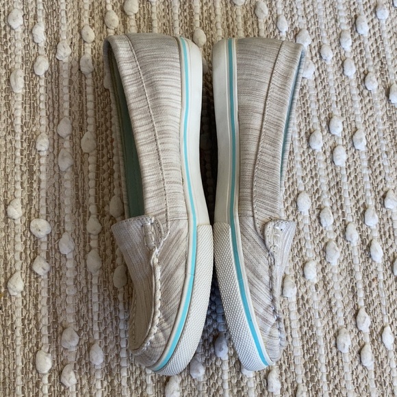 Roxy “Pixie Love II” beige loafers size 8 - Picture 5 of 10